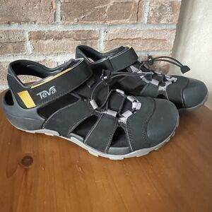Teva Flintwood Sandals Men's Sz 7 Hiking Fisherman Closed Toe Black 111894 EUC